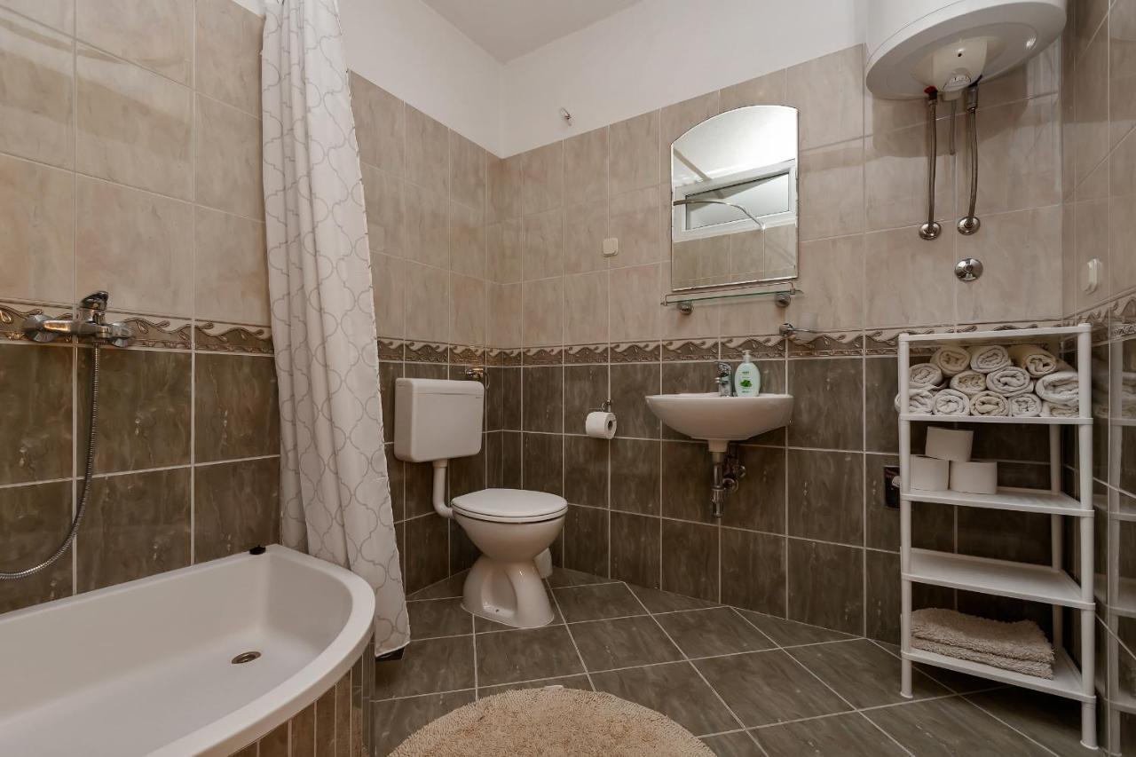 Apartmani Antonela Drašnice Exterior foto